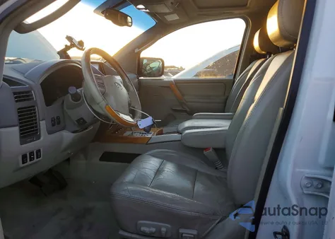 2005 Infinity Qx56 Base z USA, uszkodzony, nr VIN 5N3AA08C85N807119